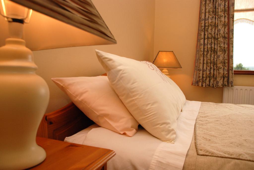 Cradog Farmhouse B&B Urlingford Rum bild